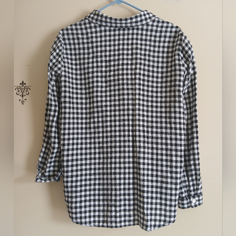Susan Graver Linen Blend Blouse Size Medium Petite - Picture 3 of 6